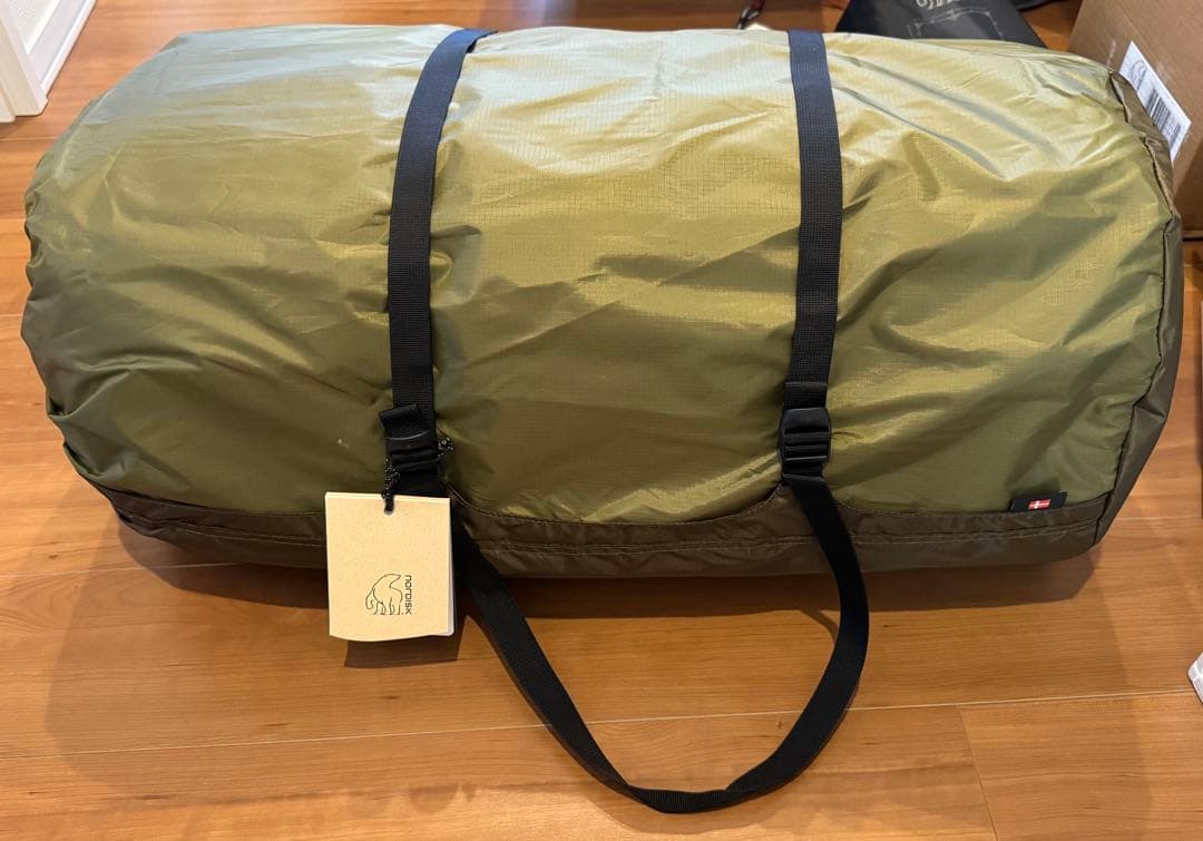 ノルディスク　レイサ6 PU Dark Olive 新品未使用