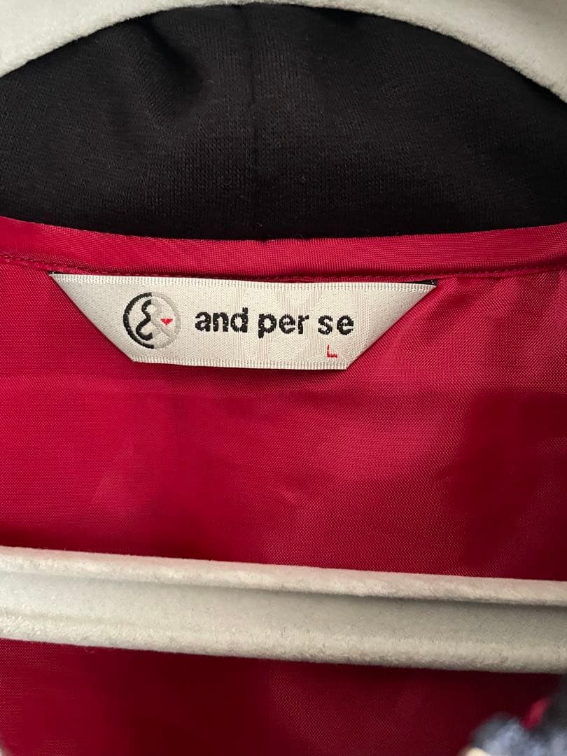 美品★and per se ネイビー中綿切替ジャケット