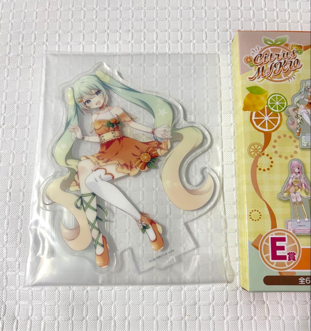 勝利の女神 NIKKE ニケ ウエハース 4 全28種 コンプリート セット