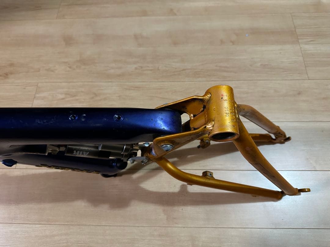 貴重品 最終改良型TREK Y22 OCLV カーボンフレーム　トレック Y33