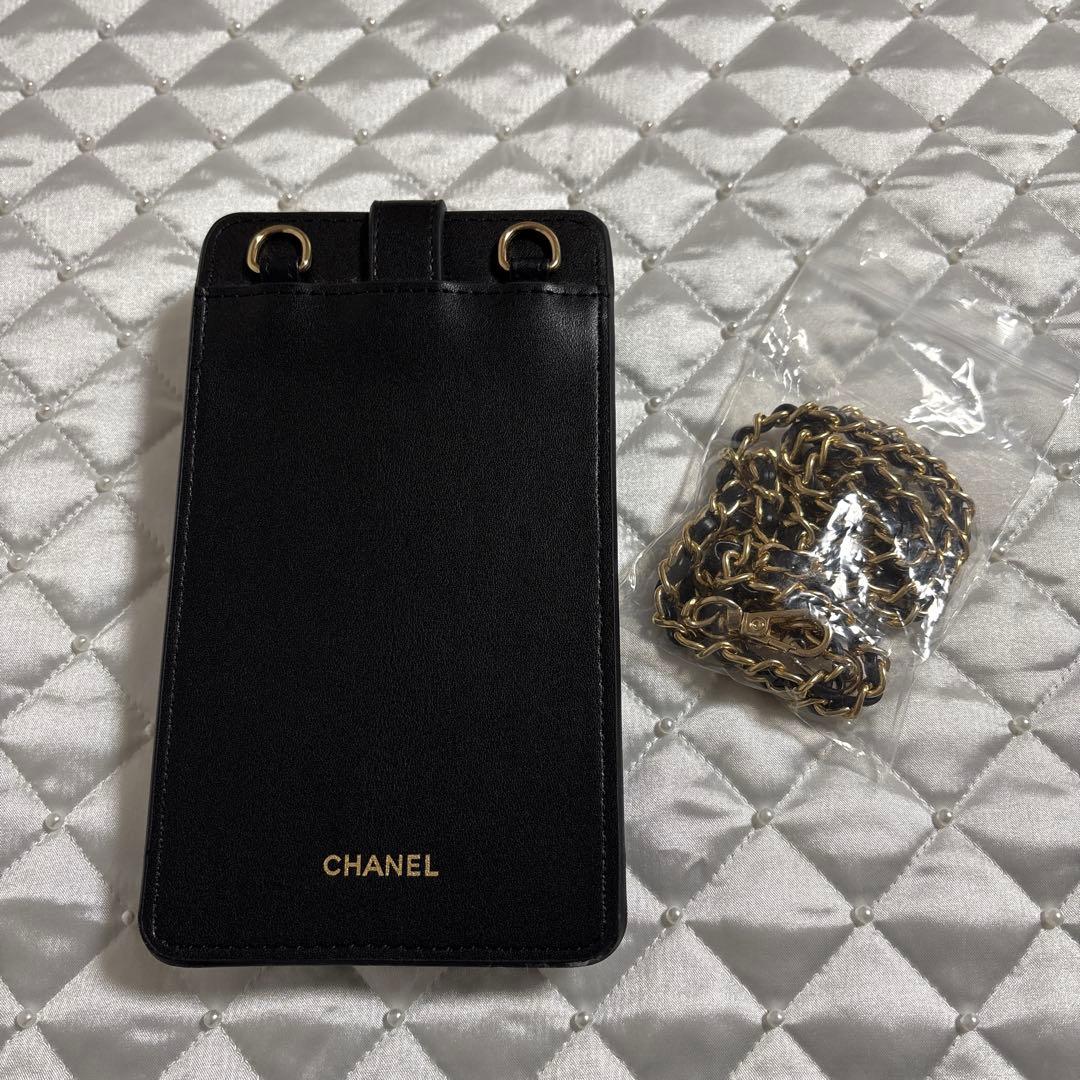 CHANELノベルティ ココクラッシュ ブラック スマホショルダー スマホケース