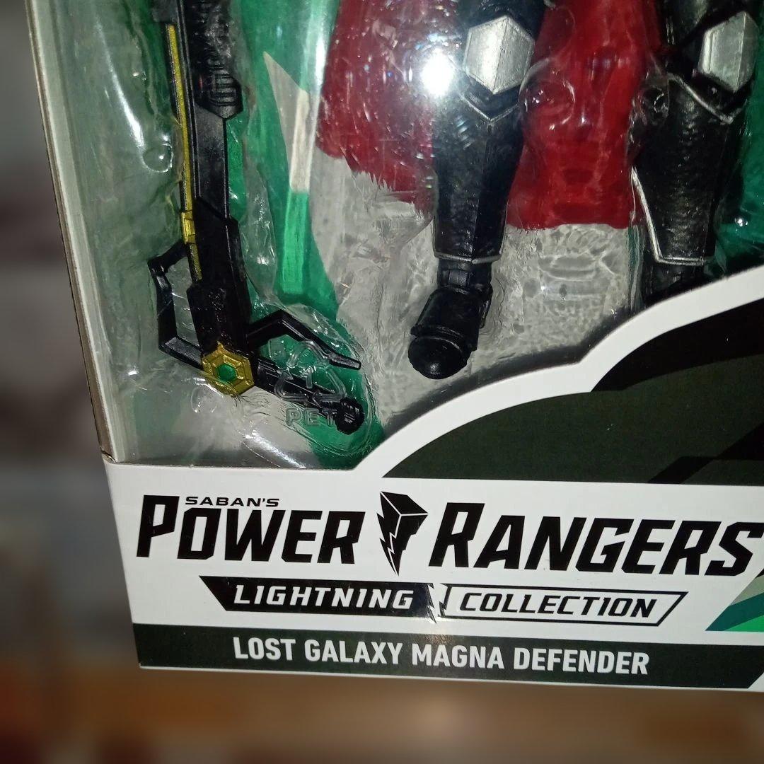 【超希少品】 パワーレンジャー　マグナディフェンダー　フィギュア