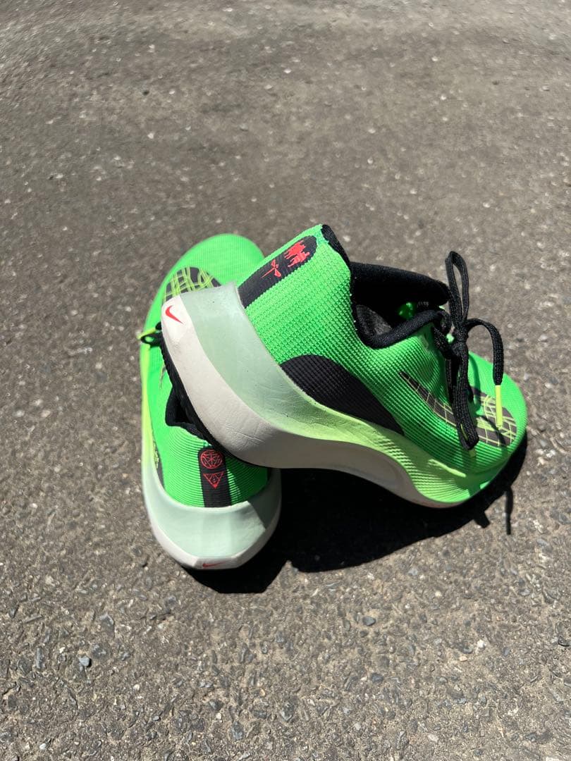 新品　未使用　NIKE エアズームフライ 26㎝