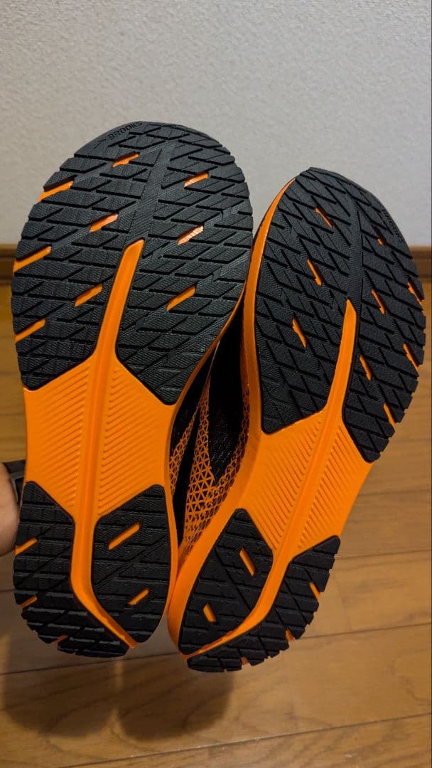 【最終価格】BROOKS ブルックスハイペリオンテンポ