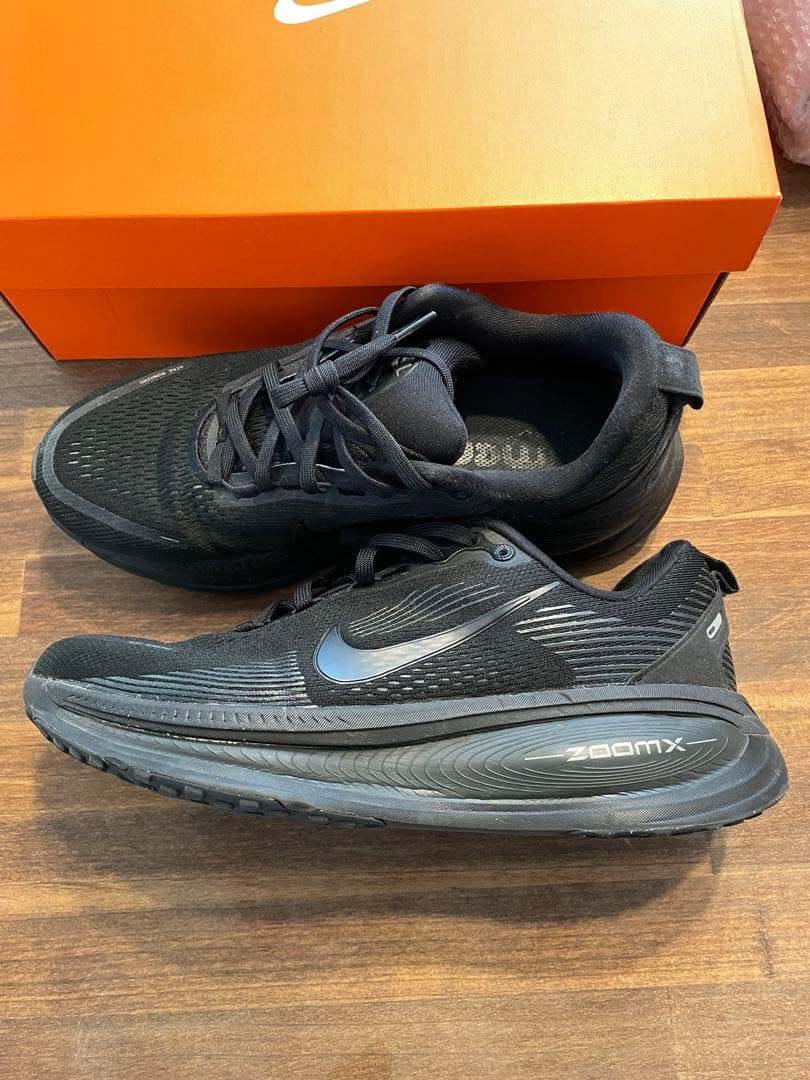 Nike VOMERO18メンズ26.5cmボメロ18