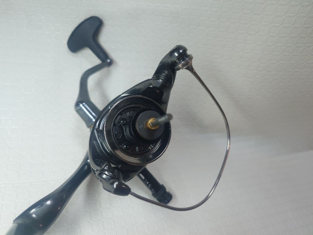 シマノ　「20ツインパワー　4000XG　スプール無し」SHIMANO