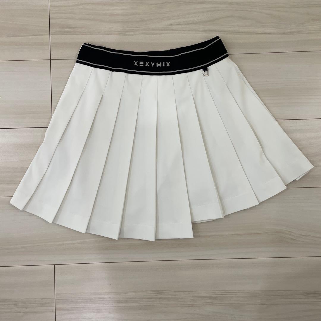 美品　XEXYMIX ホワイト プリーツスカート
