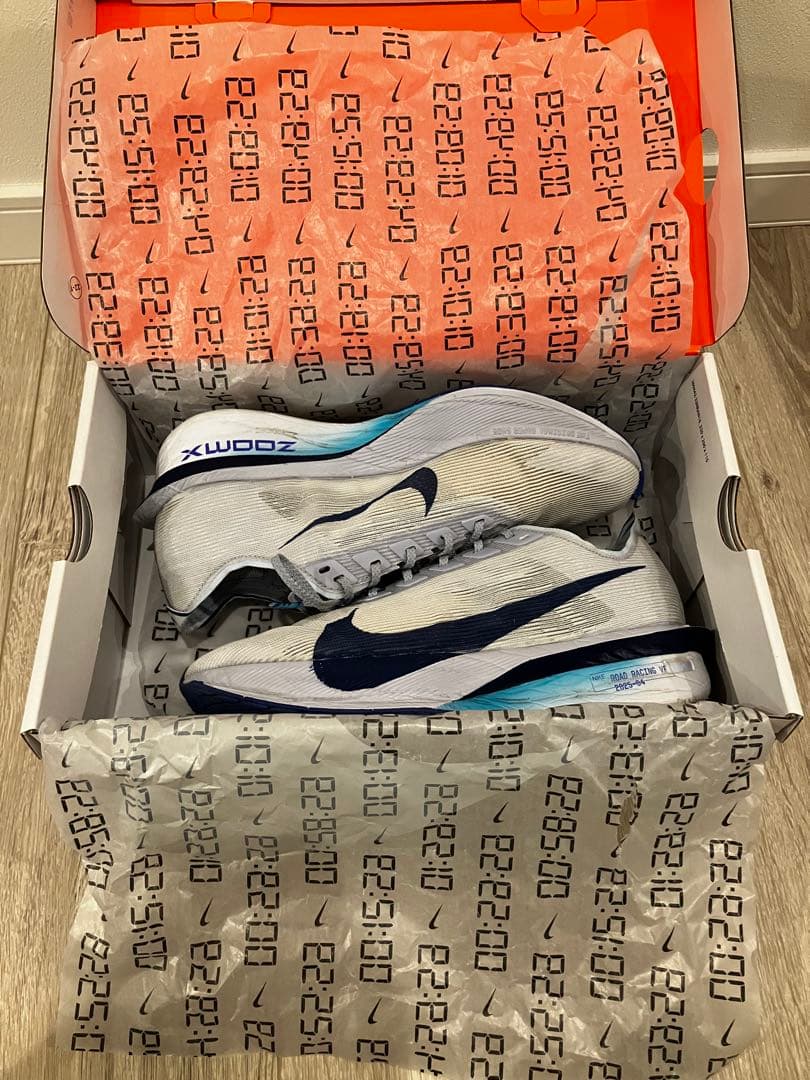 Nike ZoomX Vaporfly4 メンズ25.5cm