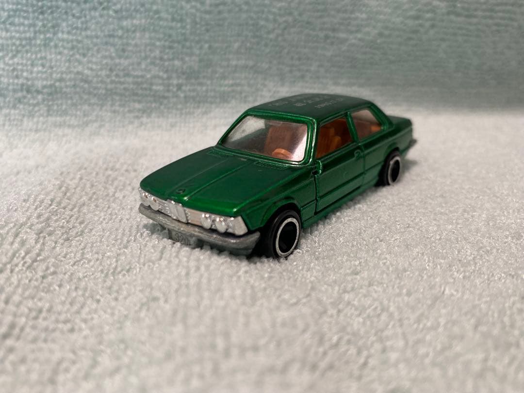 ⭐︎青箱⭐︎希少品　トミカ  320i 緑色 1/62 '85JMAC総会記念