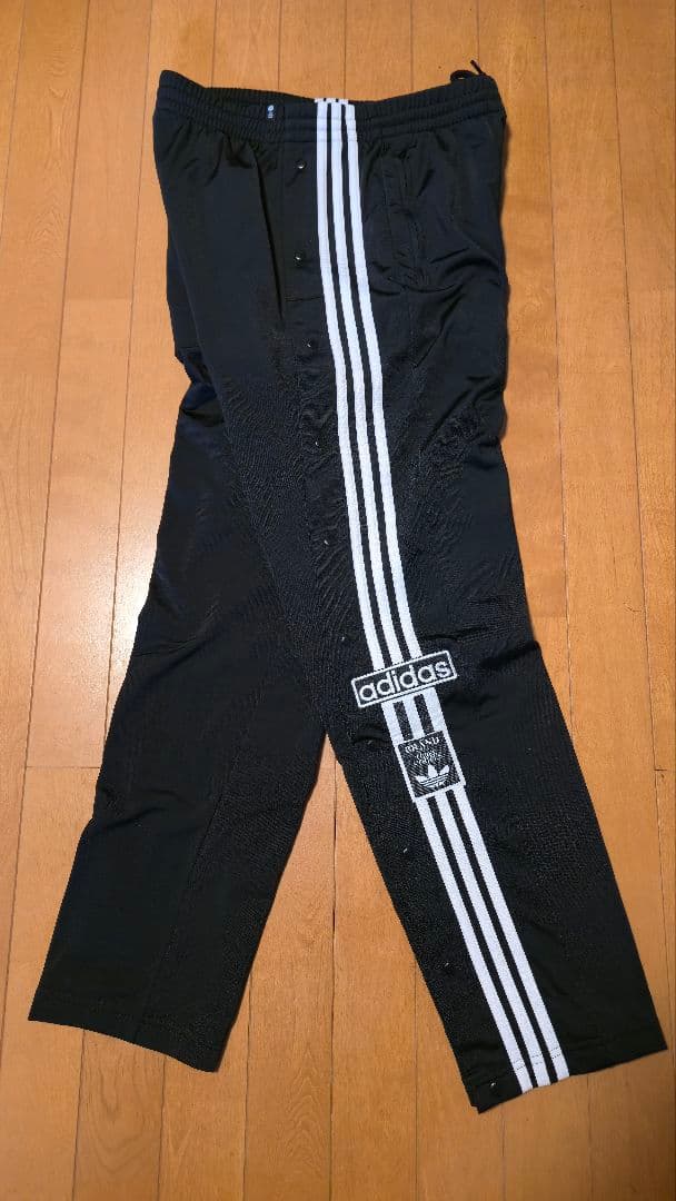 最終値下げ決行！adidas ブラックストラップ パンツ