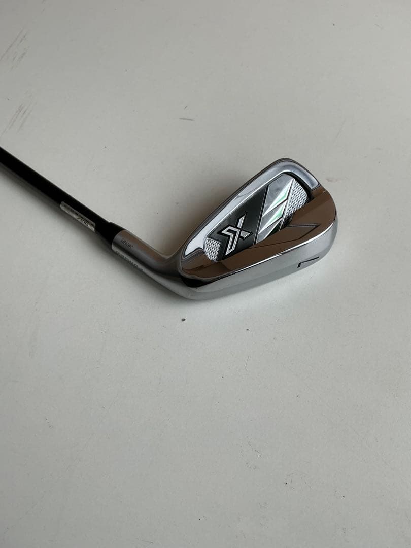 ゼクシオ エックス アイアン 7番 Miyazaki AX-2 FLEX 【S】