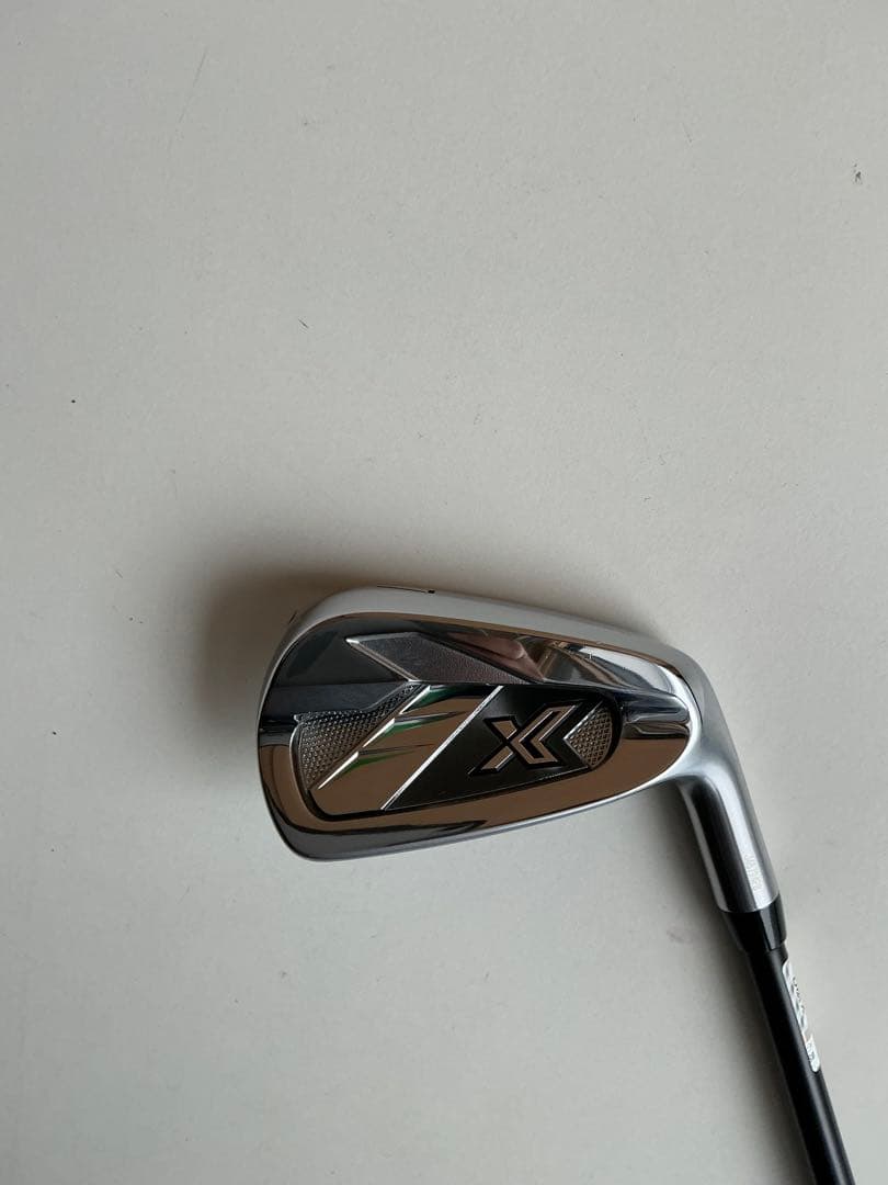 ゼクシオ エックス アイアン 7番 Miyazaki AX-2 FLEX 【S】