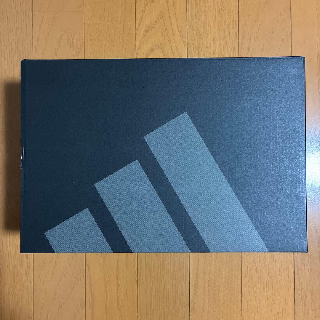 アディダス ランニングシューズ　スーパーノヴァ ライズ　ID8781