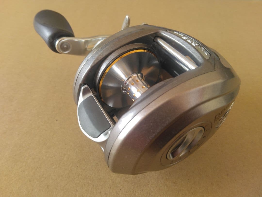 バスプロショップス　プロクォリファーPQX10SLD ベイトリール