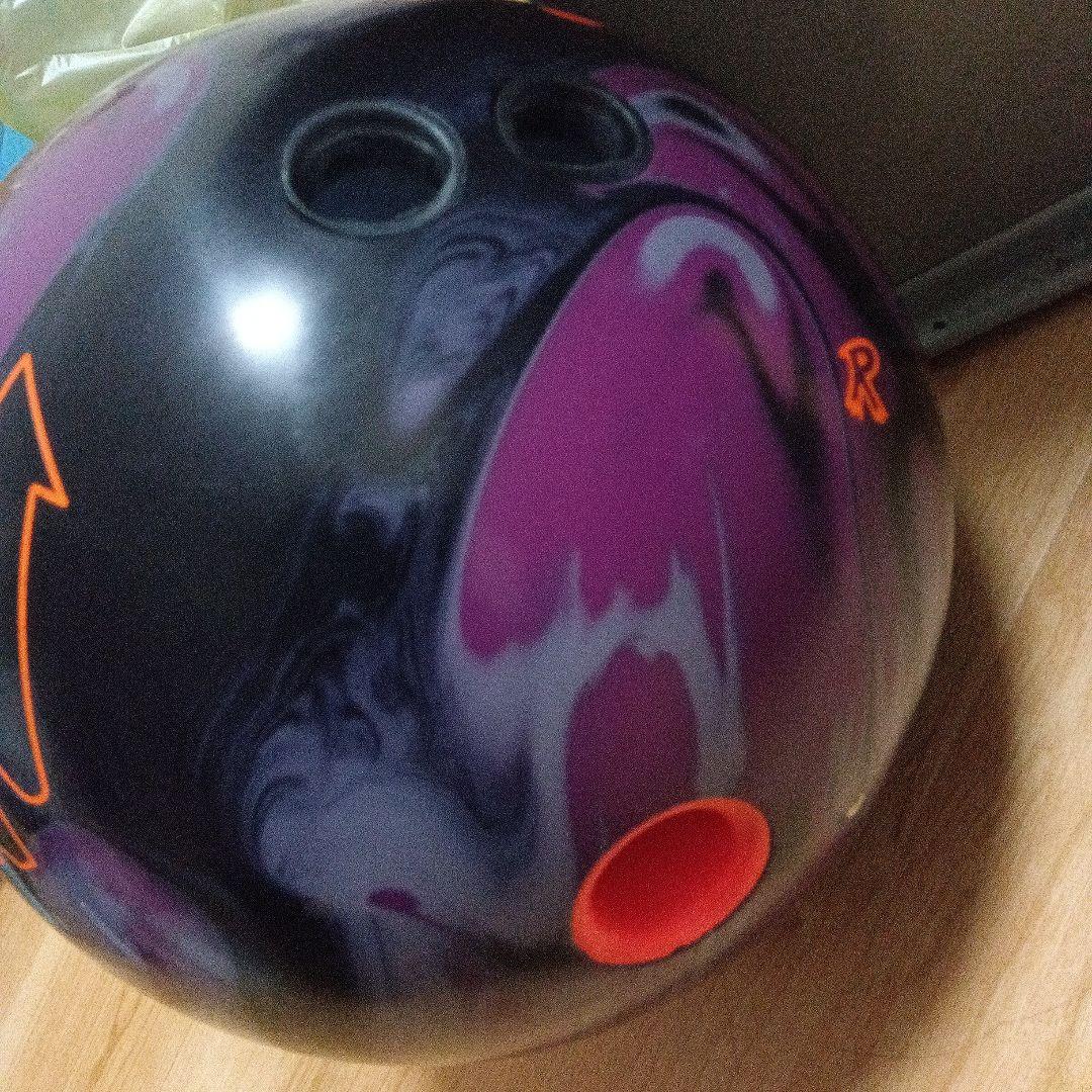 Radical ZIG ZAG ボウリングボール15ポンド