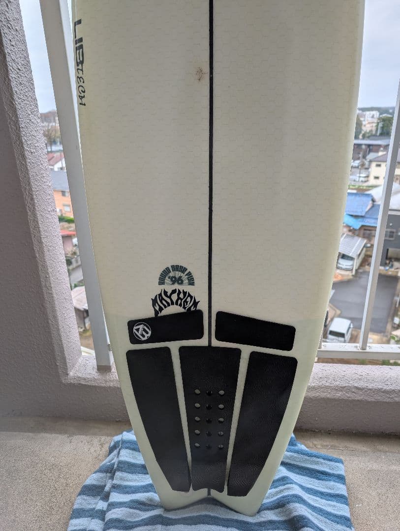 サーフィン・ボディボード LibTech RNF96 (6'1) 41.8cl LOST MAYHEM