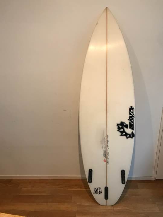 サーフボード   5'11