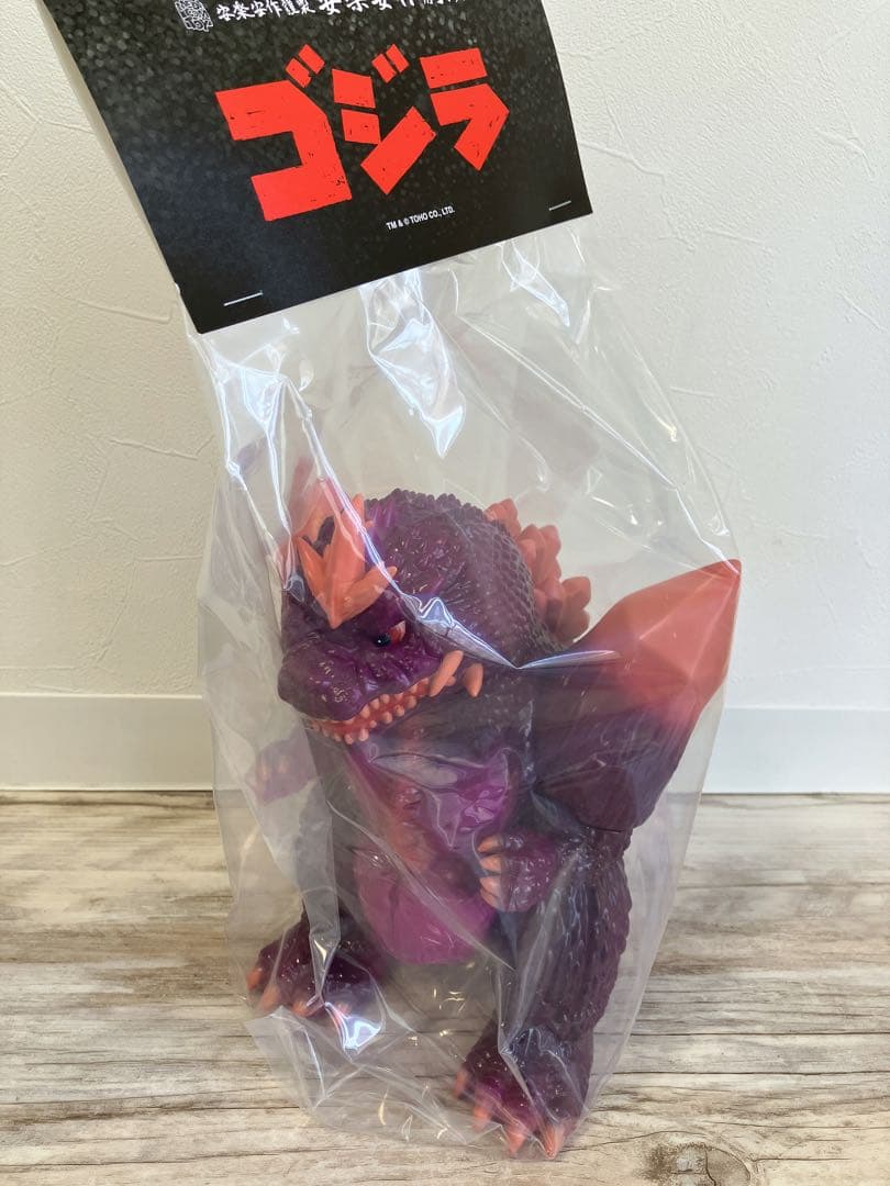 新品 未開封 GVW スペースゴジラ 2期