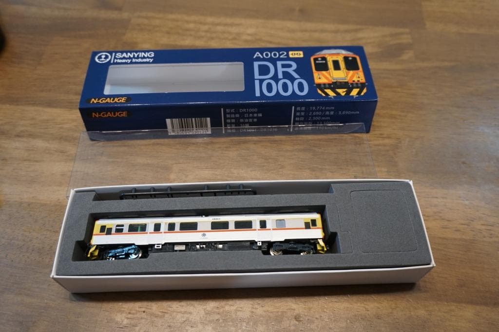 SANYING 台湾鉄道　A002　DR1000型　M車　グレードアップ済み