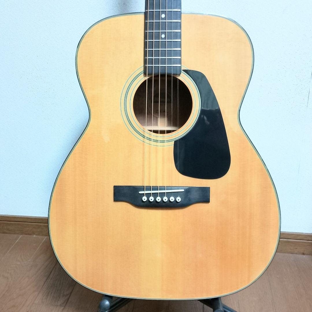 MORRIS　MF-201　ヴィンテージ アコースティックギター　弦は新品！