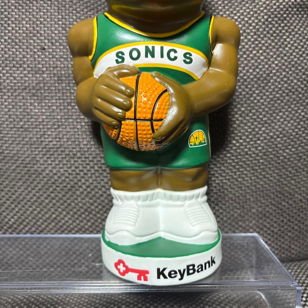 【新品未使用】NBA シアトル・スーパーソニックス　ネイト・マクミラン　貯金箱