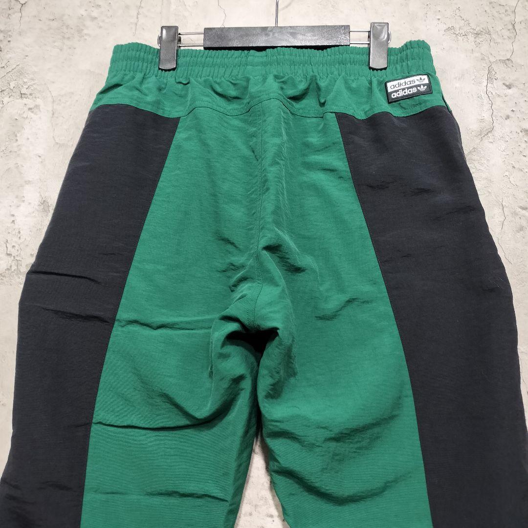 ★人気　アディダス　ジャージ　シャカシャカ　トラックパンツ　グリーン×ブラック