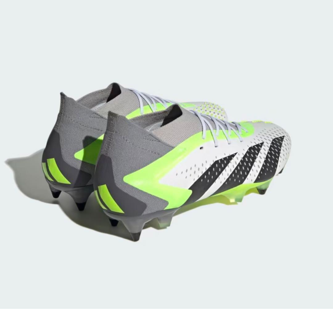 新品 29.5cm アディダス プレデター アキュラシー.1 サッカースパイク