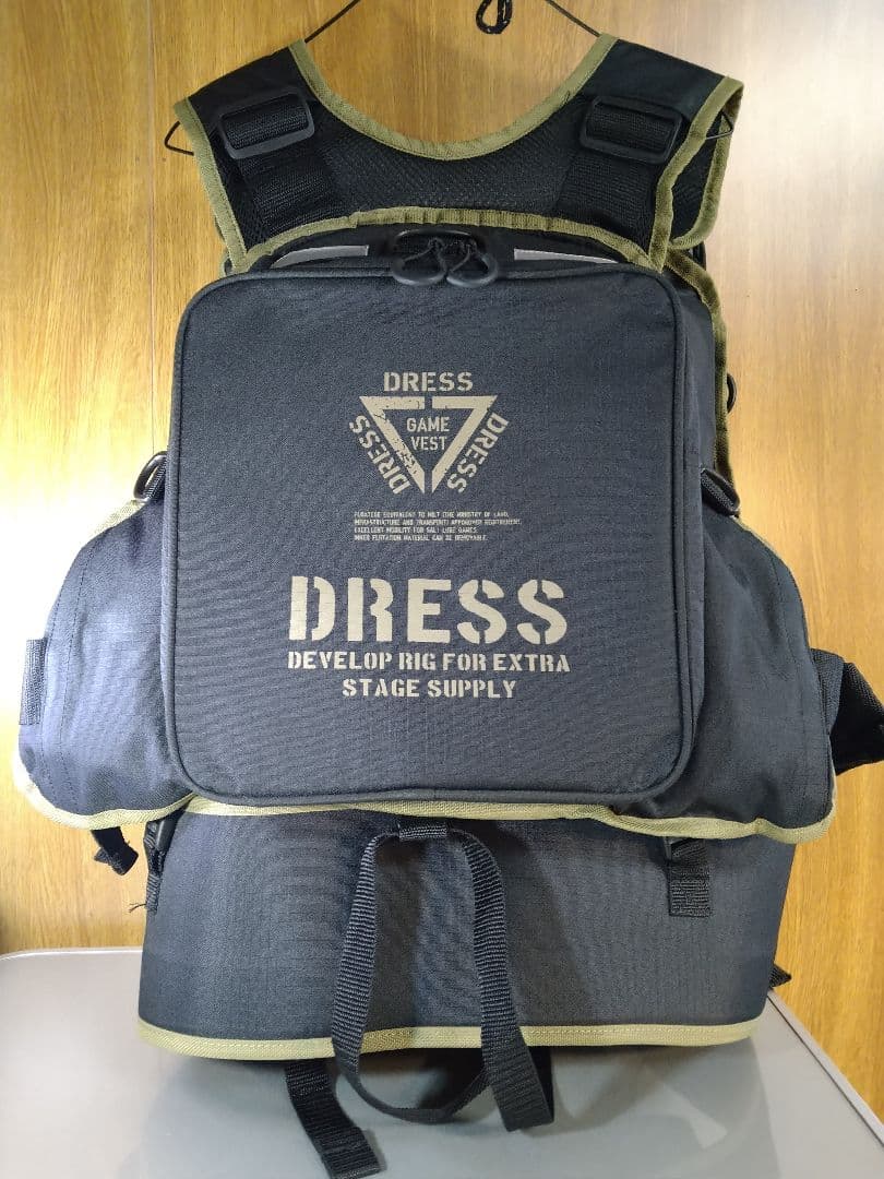 未使用訳あり特価！DRESSフローティングベスト AIR サポーター付　タン色！
