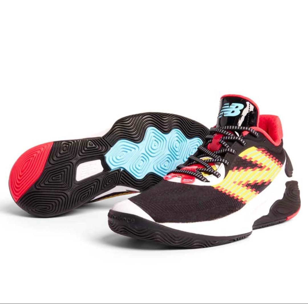 シューズ(男性用) New Balance TWO WXY V5
