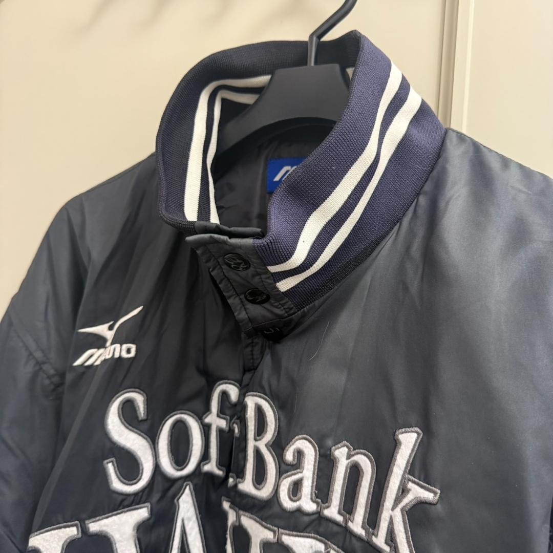ミズノ製福岡ソフトバンクホークスHAWKS/中綿グランドコートジャケット/コーチ