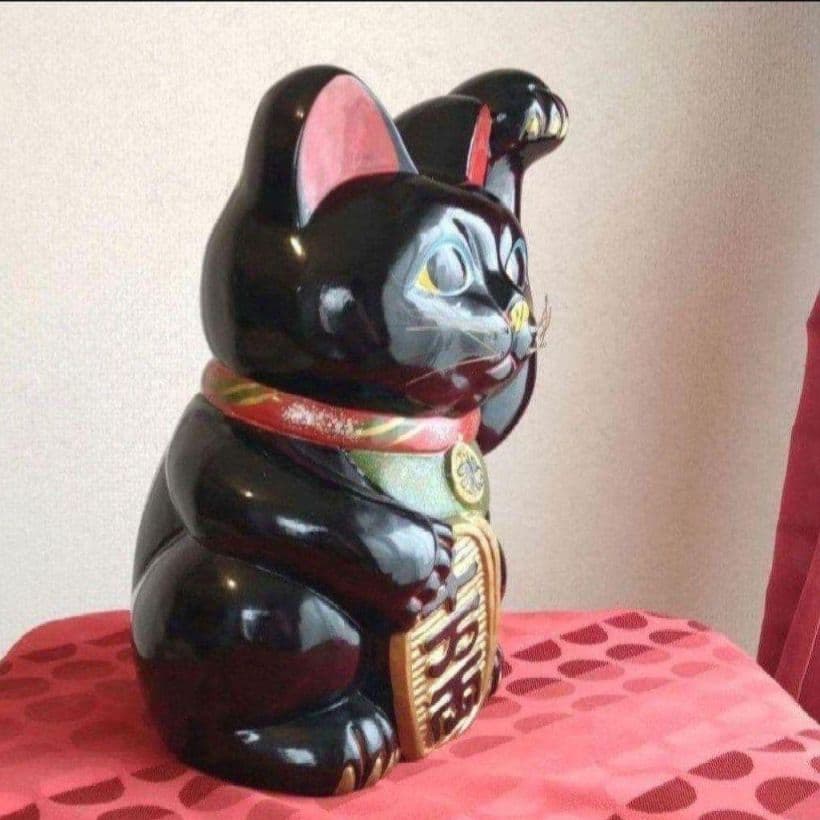 2/27迄特別値引✨存在感抜群！厄除け招き猫》黒猫左手上げ８号手長 ビンテージ