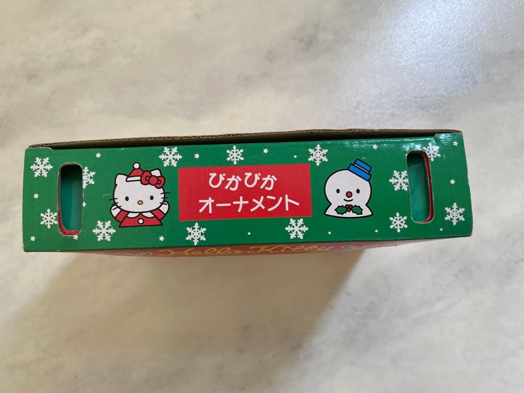 新品　ハローキティぴかぴかオーナメント　クリスマス