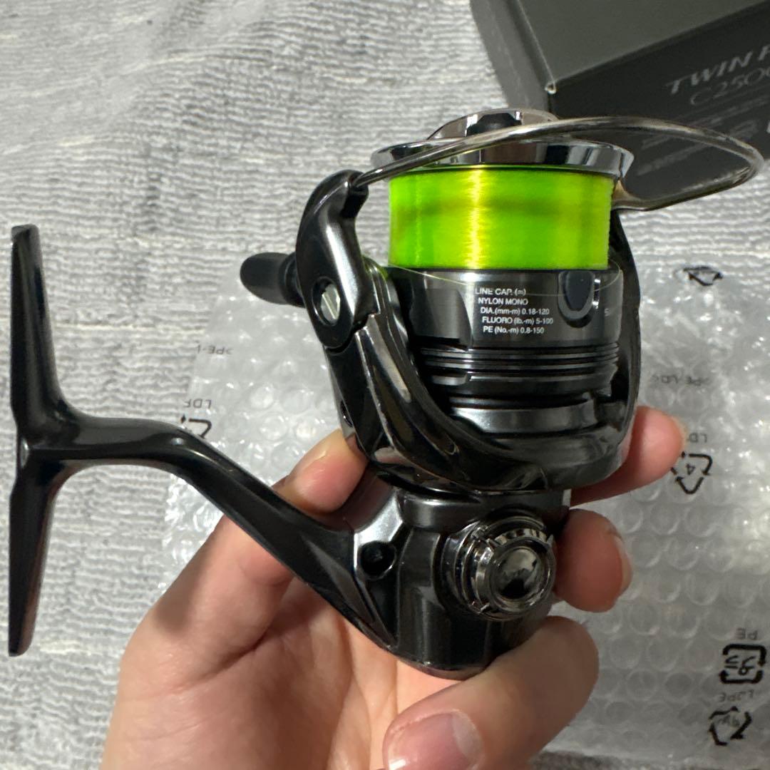 リール SHIMANO TWIN POWER C2500SXG