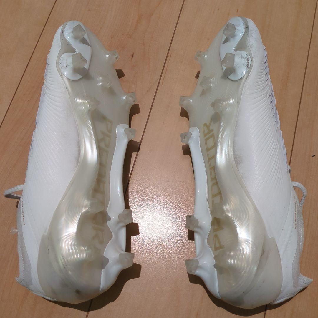 adidas Predator サッカーシューズ ホワイト/ゴールド