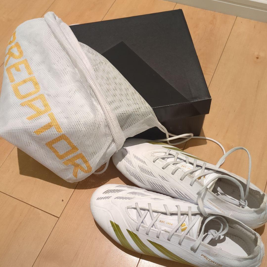 adidas Predator サッカーシューズ ホワイト/ゴールド