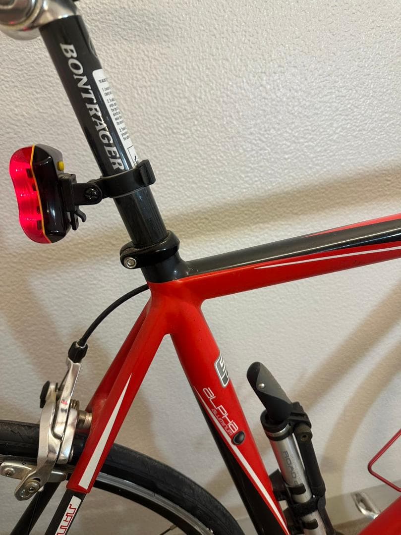 『配送可』ＴＲＥＫ トレック ＡＬＰＨＡ２．１アルファＡＬＵＭＩＮＵＭ ドロップ