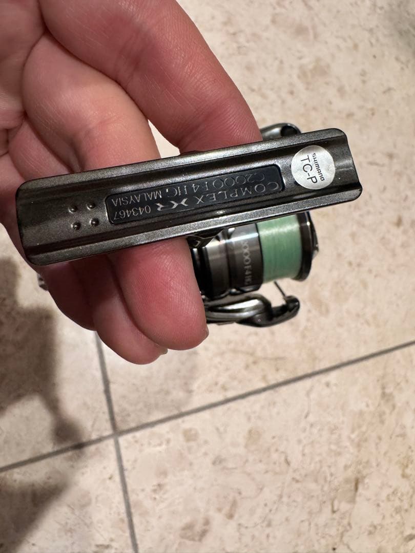 シマノ SHIMANO 21コンプレックスXR c2000HGf4