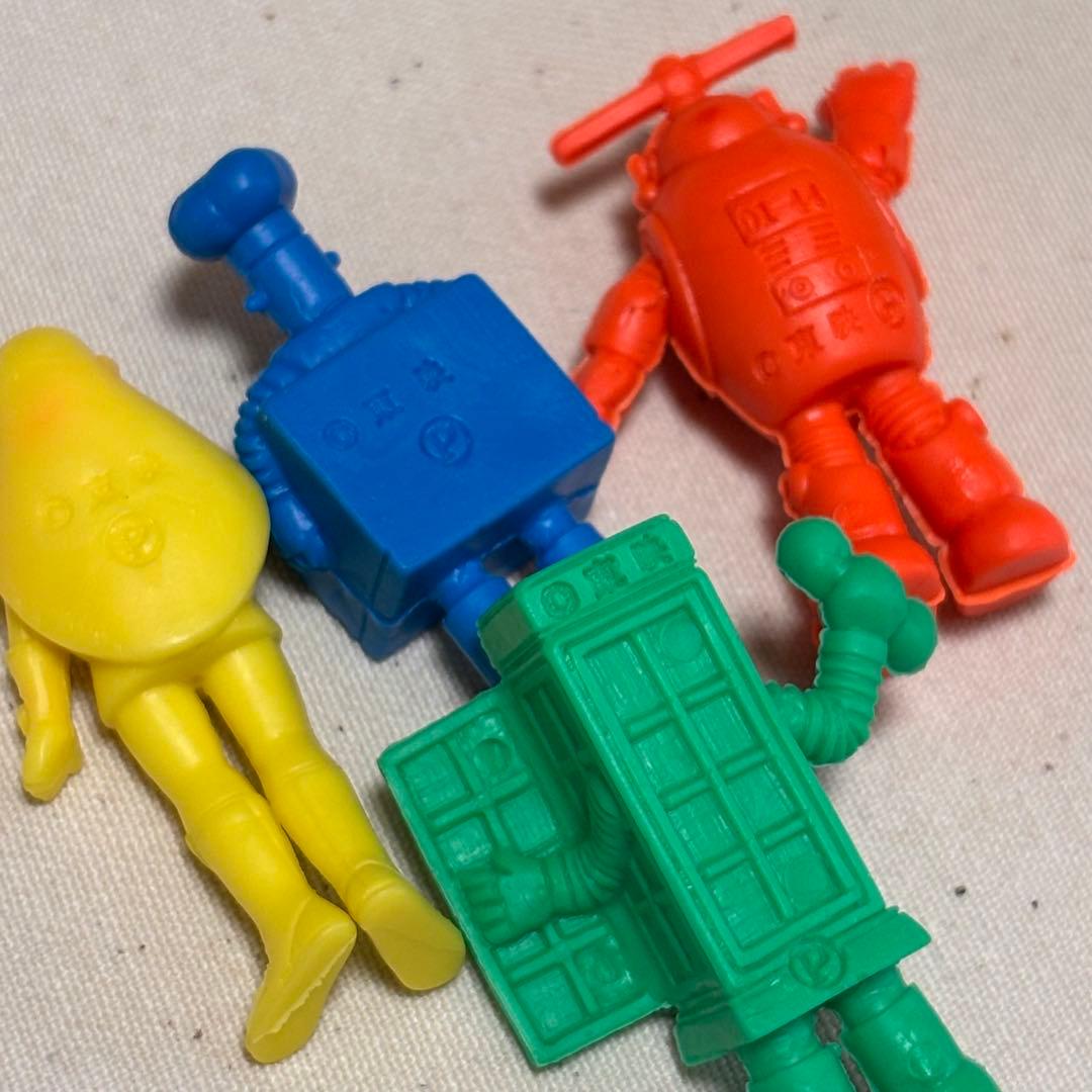 東映　ロボット8ちゃん　　1981年　レトロ玩具　26個　レア