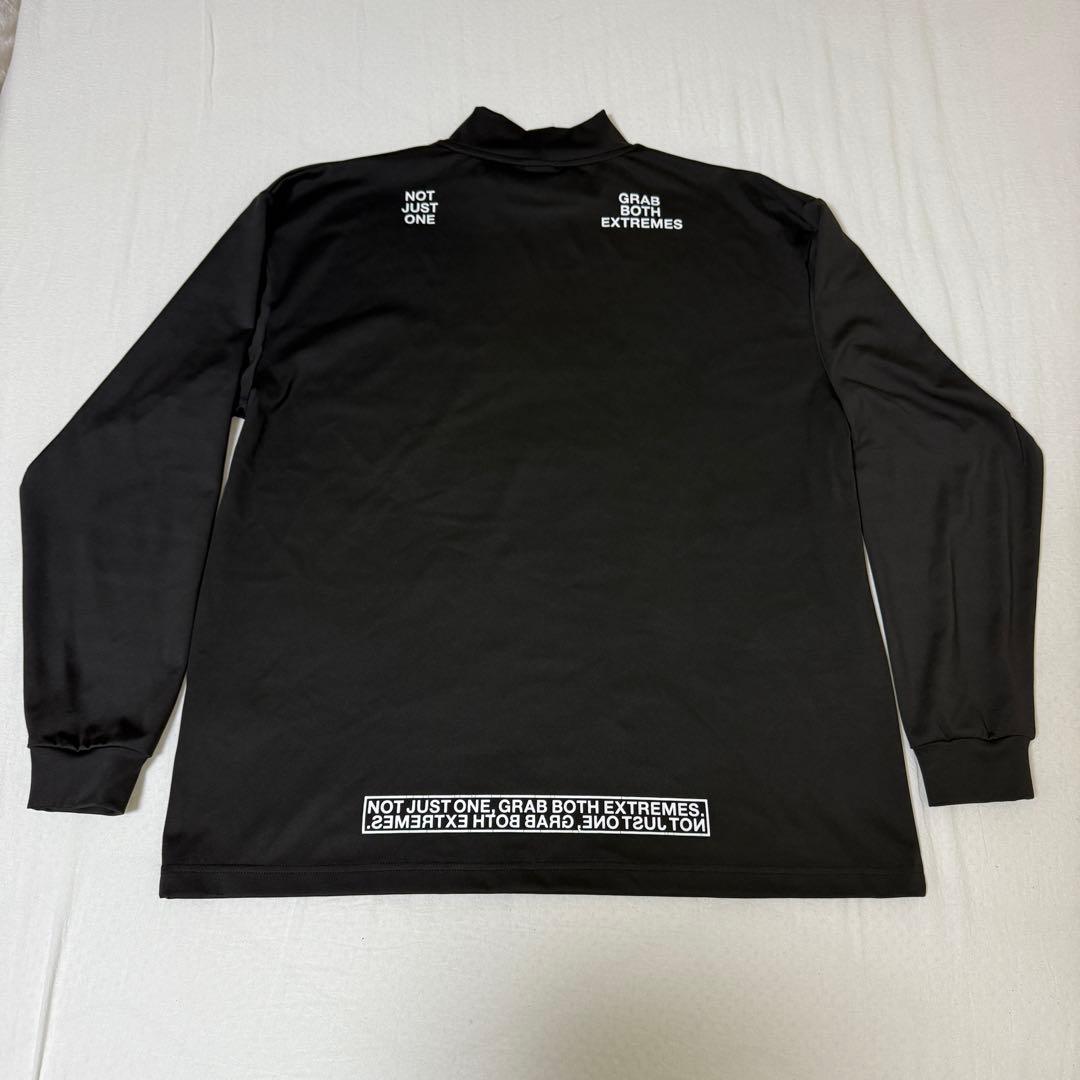 美品　　RUFFLOG モックネックロングT サイズM