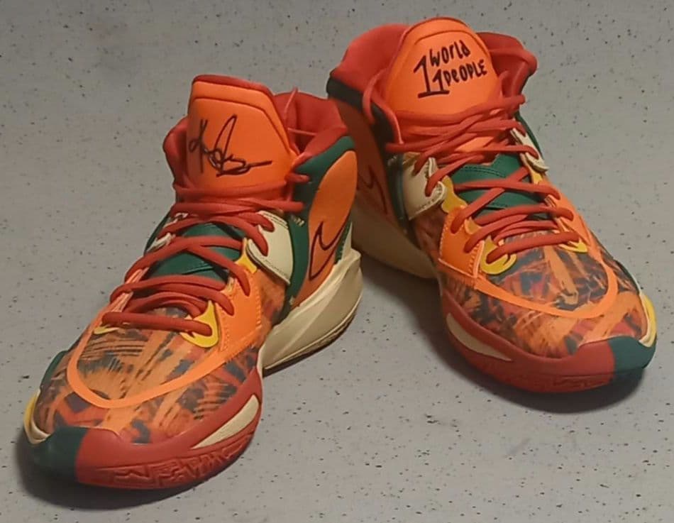 NIKE Kyrie Infinity 8 バスケットシューズ 31cm