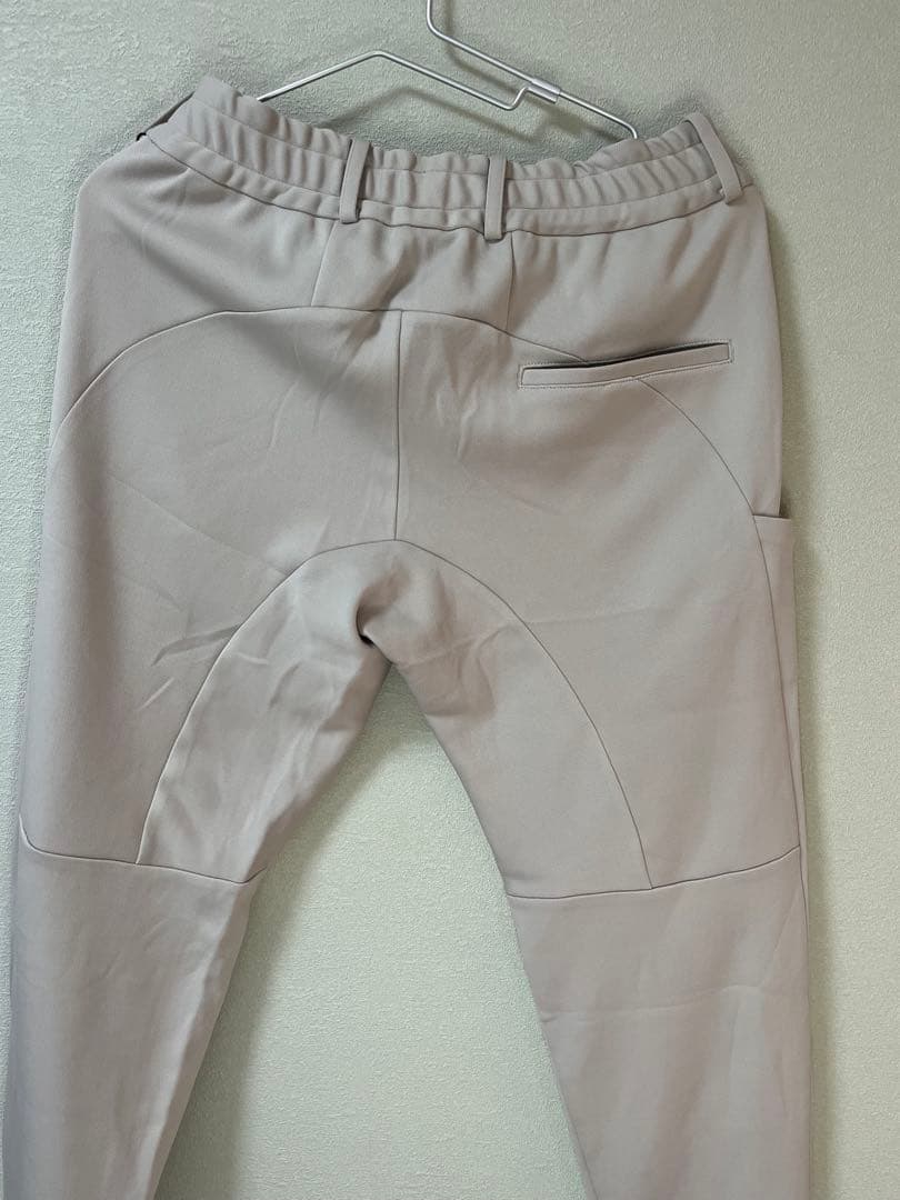 ライトグレー メンズパンツ 新品タグ付き