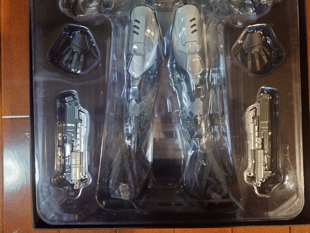 IRON MAN 2 WAR MACHINE ホットトイズ