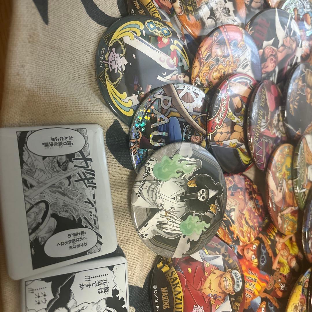 ワンピース キャラクター缶バッジセット