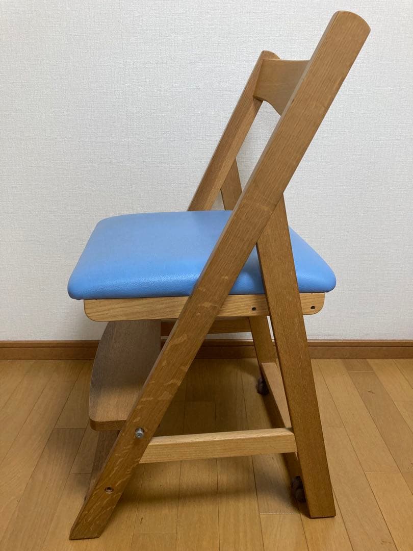 飛騨産業 学習チェア 学習椅子　キツツキマーク　スクールチェアー