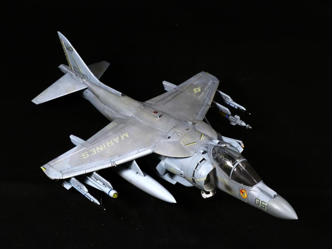 ハセガワ 1/48 AV-8BⅡ+ ハリアー　完成品