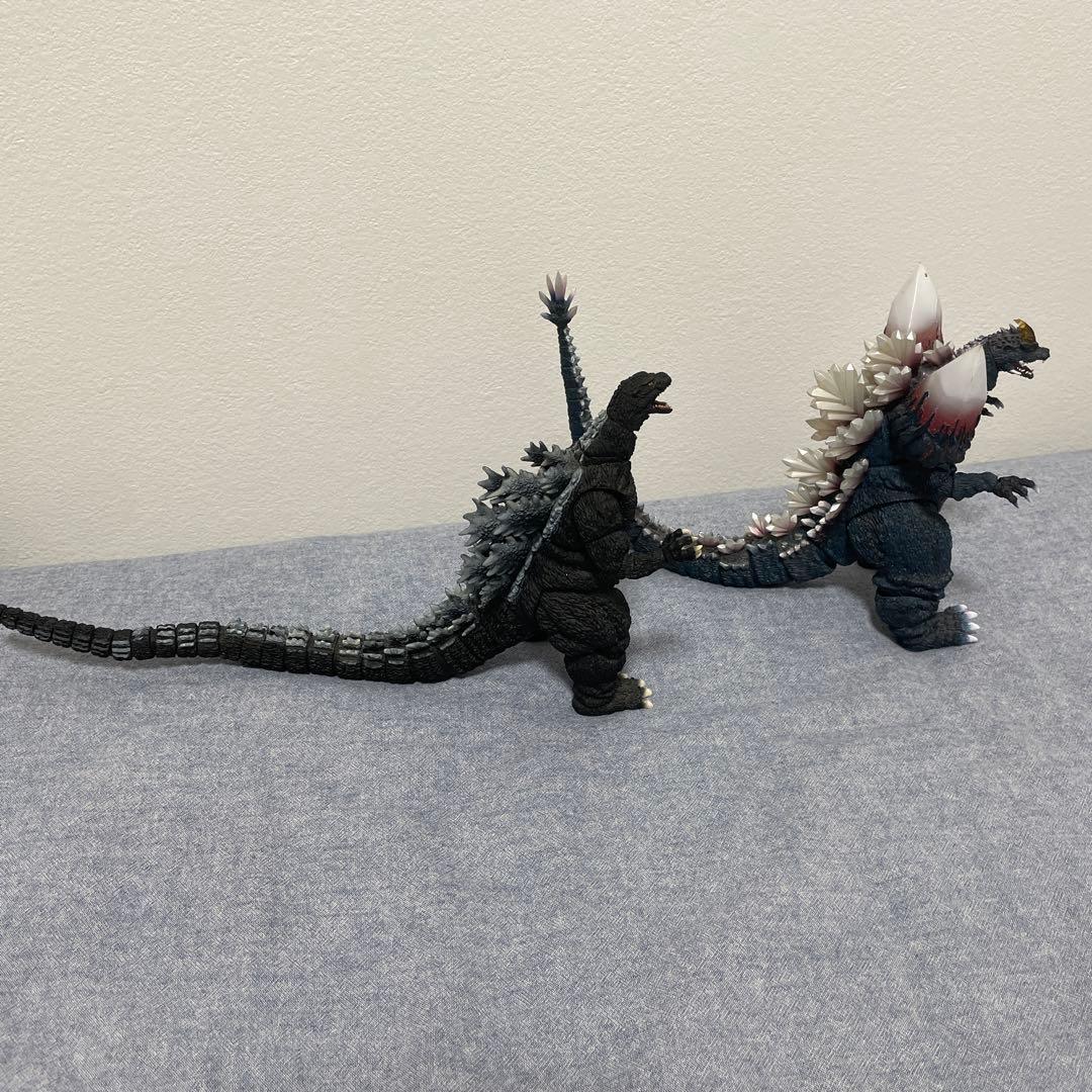 ヴィンテージフィギュア ゴジラ＆スペースゴジラ