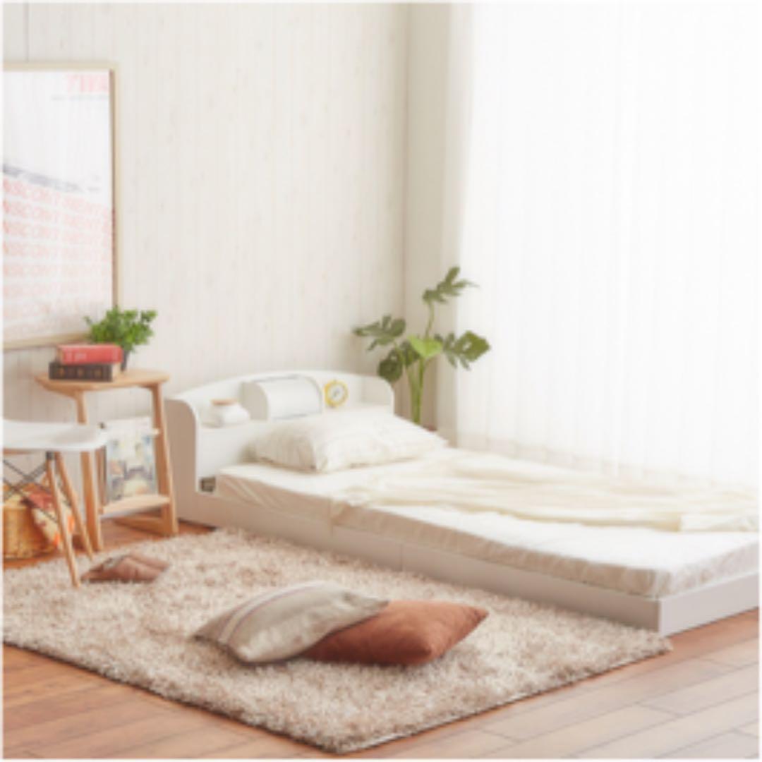 【新品・送料無料】大人気 ライト付きローベッド[フロアベッド]