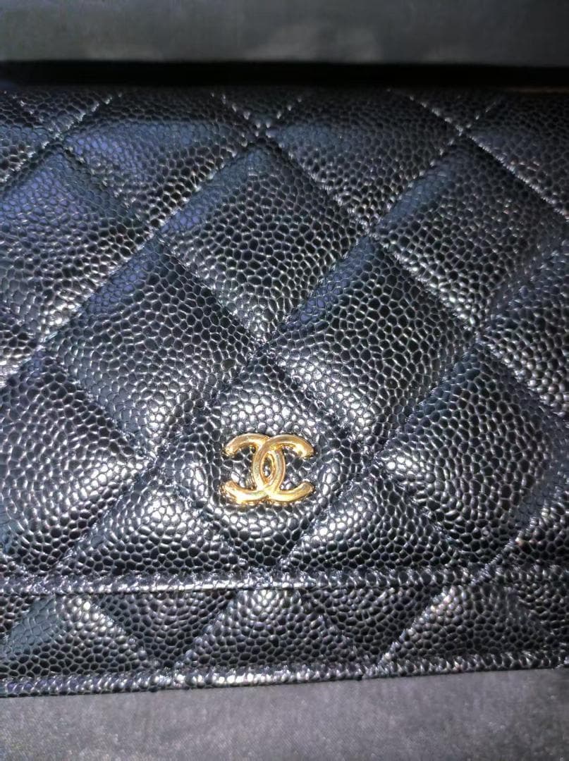 CHANEL チェーンウォレット ブラック ゴールド ノベルティ