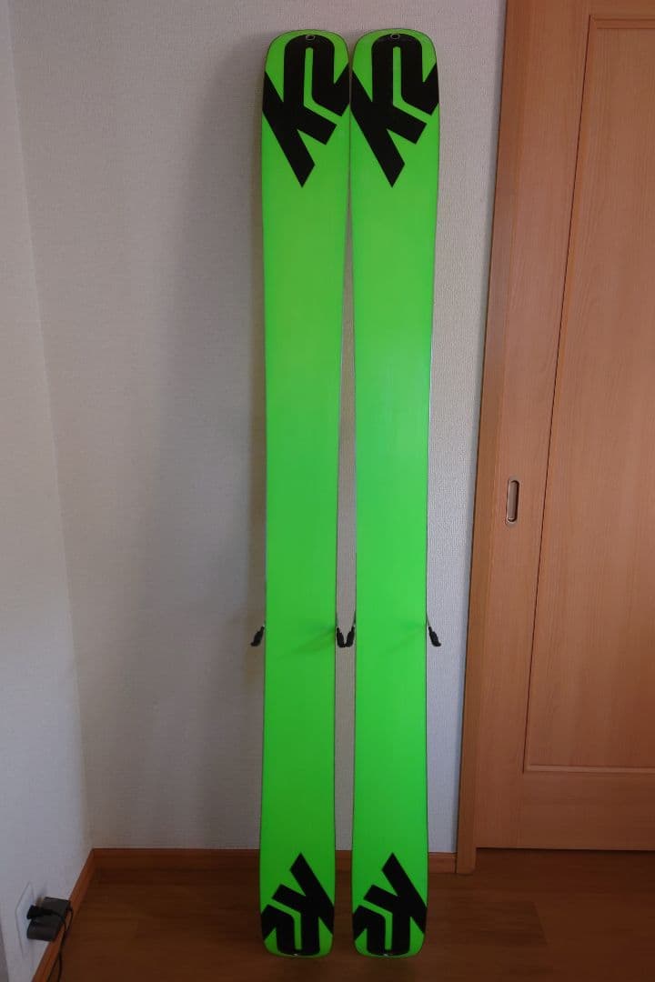 未使用品　K2 スキー板POWABUNGA 184cm