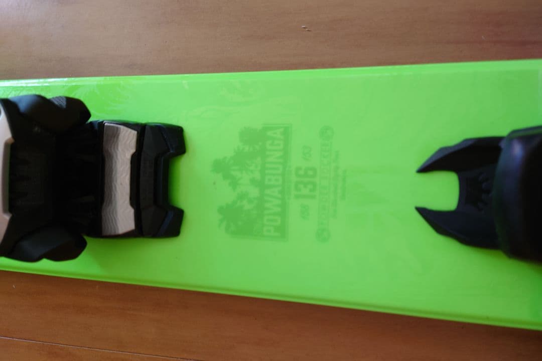 未使用品　K2 スキー板POWABUNGA 184cm